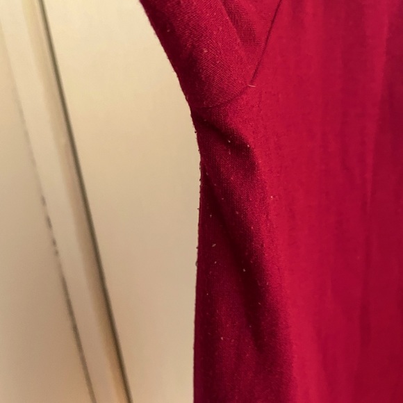 Liz Claiborne Maroon Ruffle Top - Picture 7 of 9